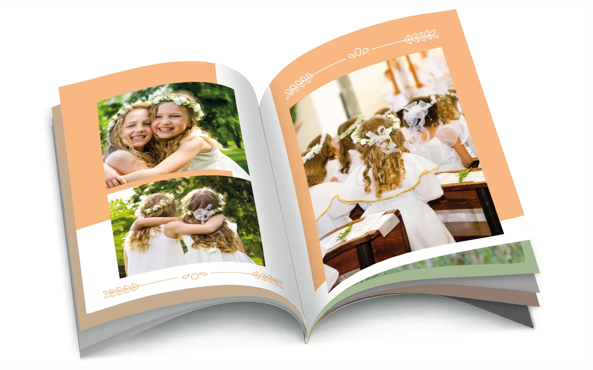 Ein aufgeschlagenes Happy Fotobuch im Format ca. A4 hoch zeigt zwei Mädchen bei ihrer Erstkommunion.