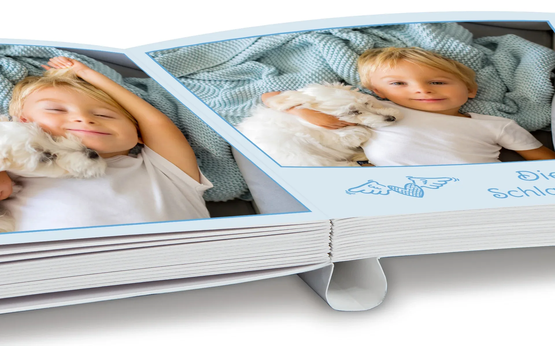 Ein Happy Fotobuch ca.13 x 13 cm Hardcover mit Layflat-Bindung.